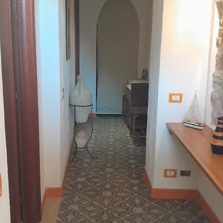 La Cava بيت للعطل *