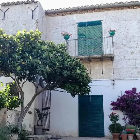 بيت للعطل La Cava *